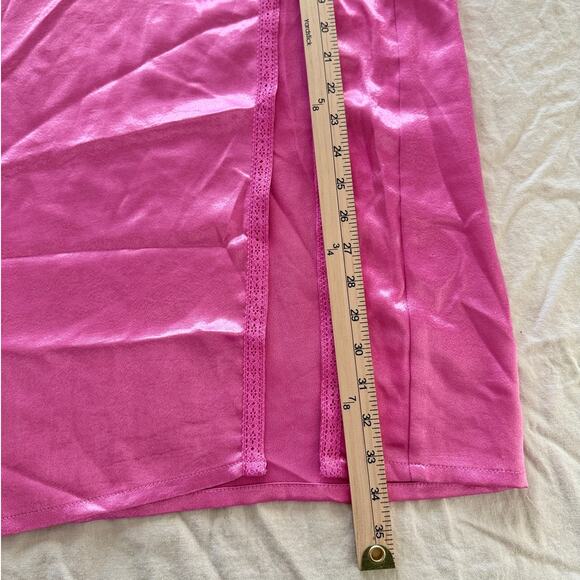 Free People NWT with flaw | Aurora pink satin Dakota midi skirt | size 4 - Picture 3 of 8